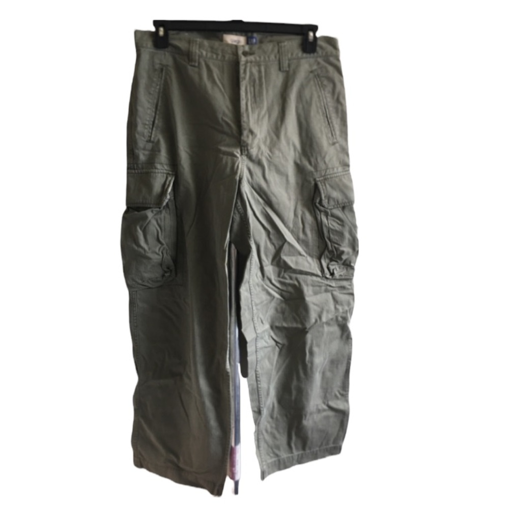 GAP 100% Cotton Cargo Khakis. 34 x30